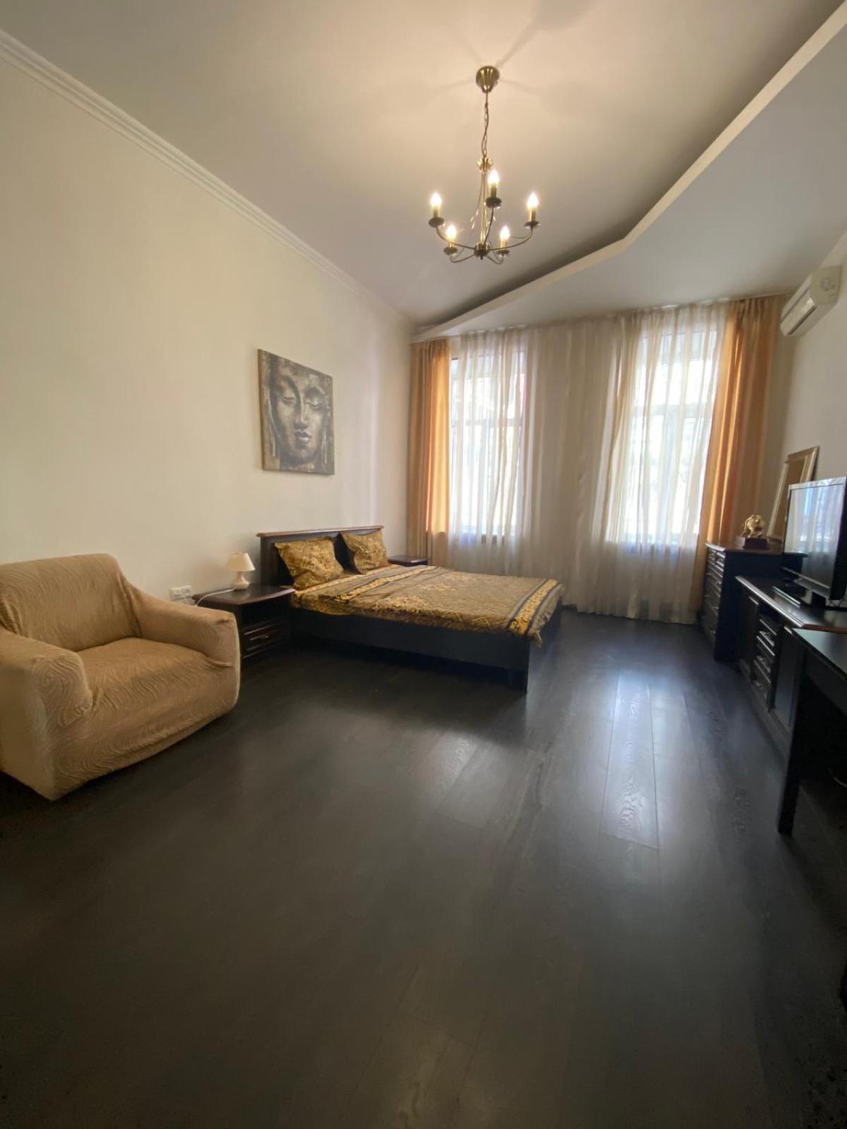 Afina Aparthotel Odesa Exterior photo